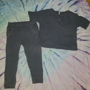 GapBody "Sun Faded" Lounge Set